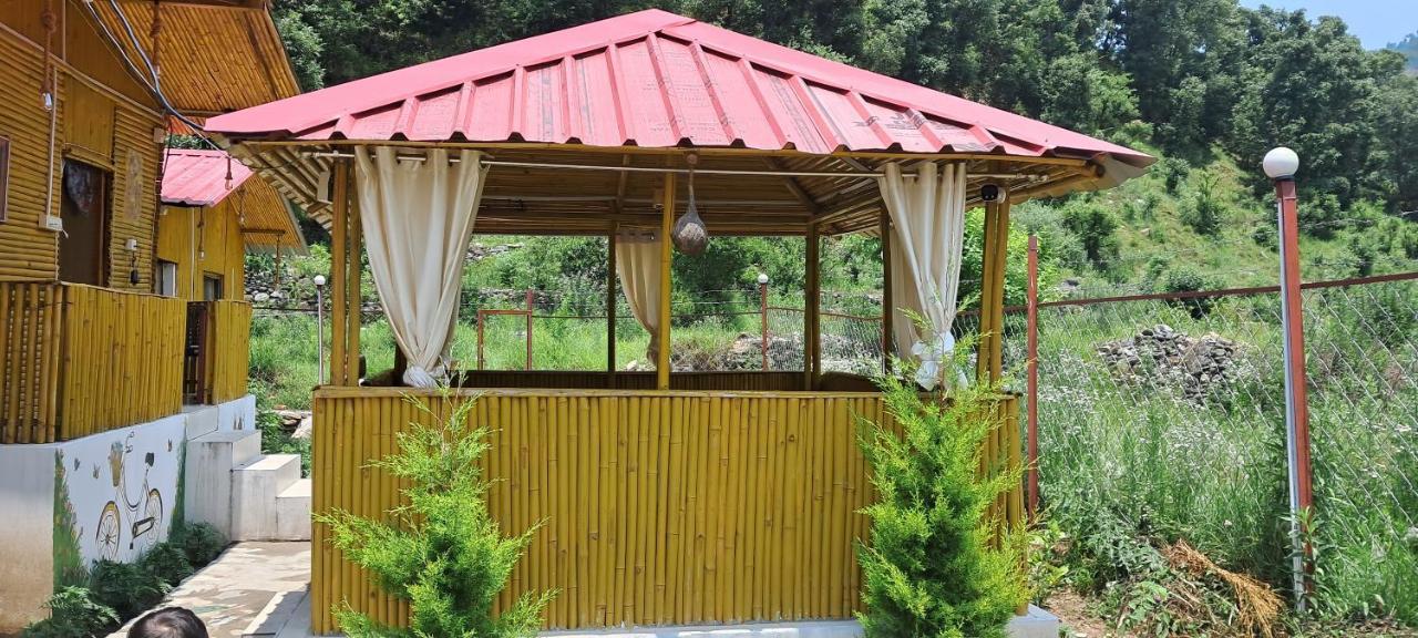 Krishna Kutir, Talla Ramgarh By The Meditating Society Екстериор снимка
