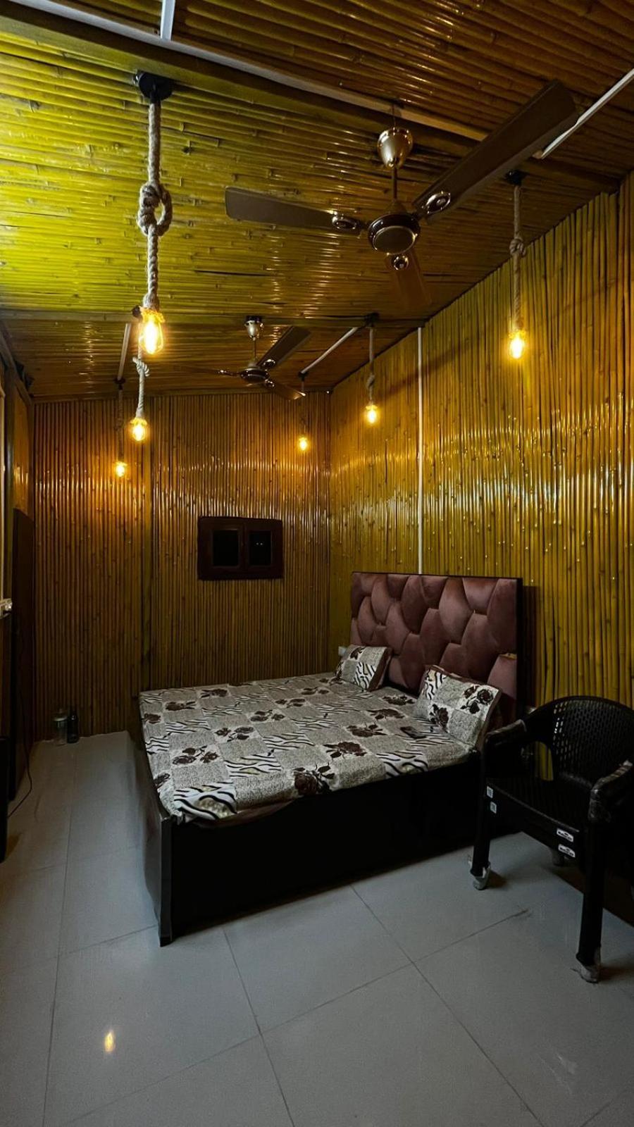 Krishna Kutir, Talla Ramgarh By The Meditating Society Екстериор снимка